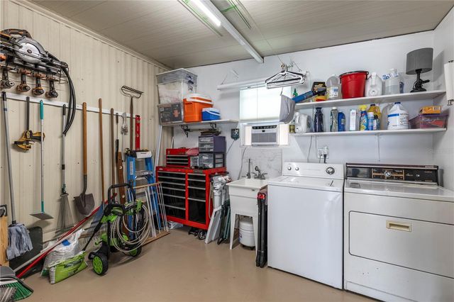 1424 MOHAWK CIRCLE, Tavares, FL 32778