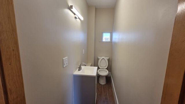 63 Carroll St 2, Chelsea, MA 02150