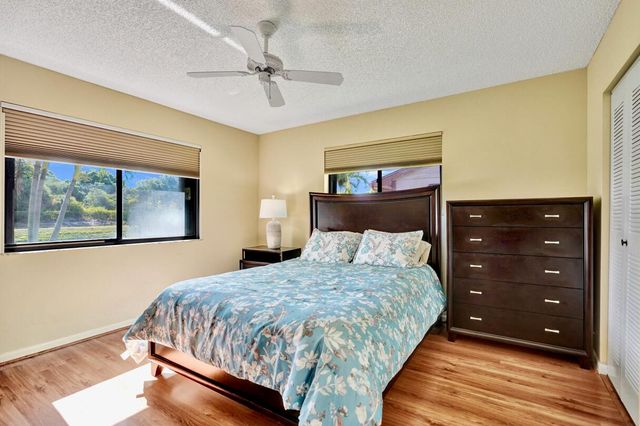 124 Mayfair Lane, Boynton Beach, FL 33426