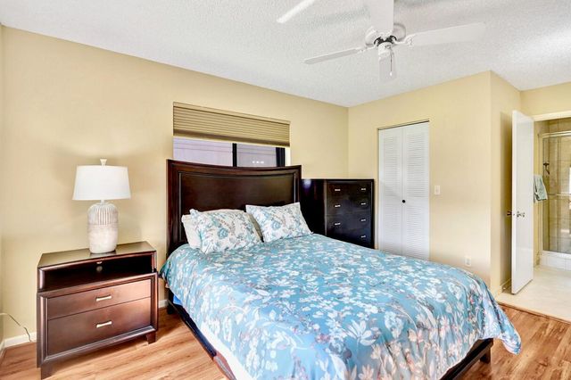 124 Mayfair Lane, Boynton Beach, FL 33426