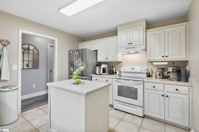 665 Holly Springs Road, Lyman, SC 29365