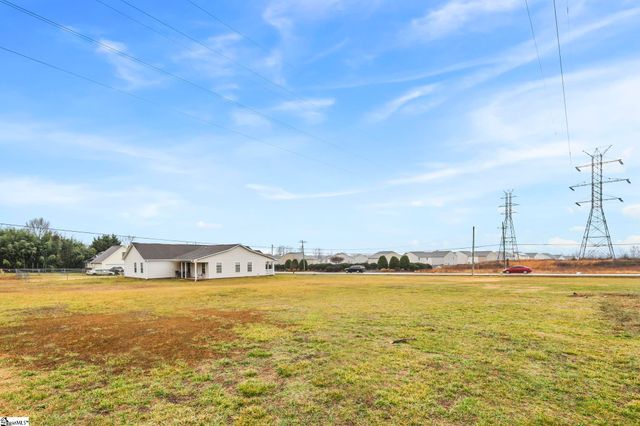 665 Holly Springs Road, Lyman, SC 29365