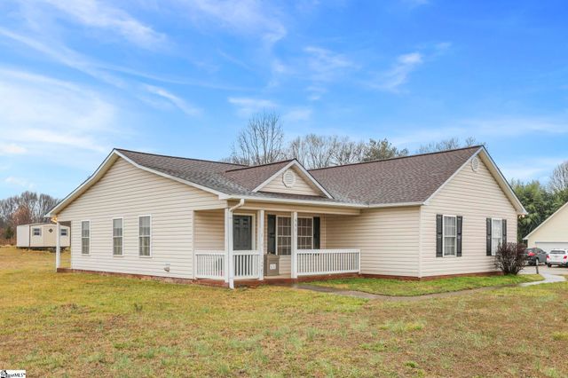 665 Holly Springs Road, Lyman, SC 29365