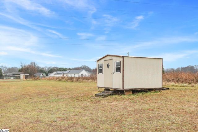 665 Holly Springs Road, Lyman, SC 29365