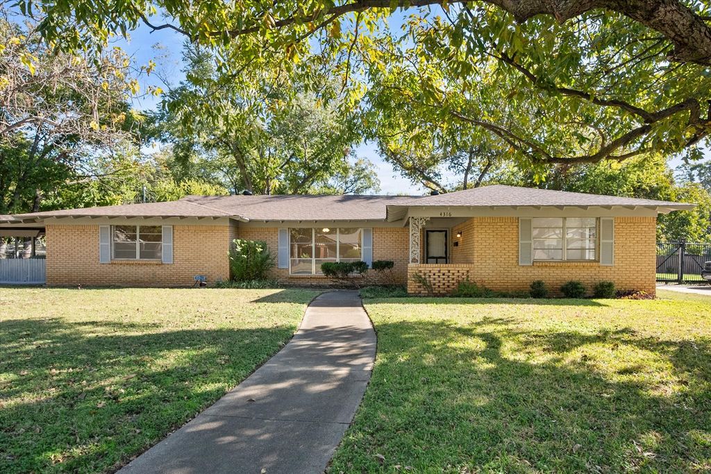 4316 Ashmore Drive, North Richland Hills, TX 76180 — photo 3