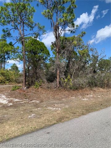 223 E Canal Way NE, Lake Placid, FL 33852