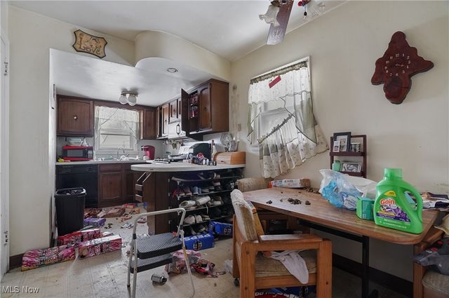 1737 Sheridan Avenue NE, Warren, OH 44483