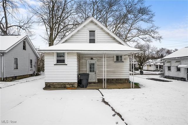1737 Sheridan Avenue NE, Warren, OH 44483