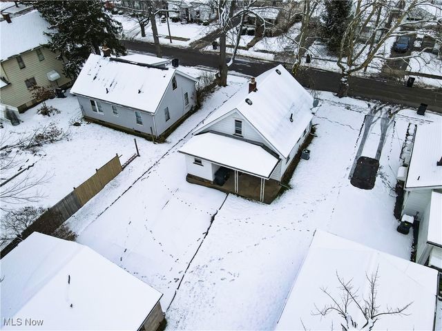 1737 Sheridan Avenue NE, Warren, OH 44483