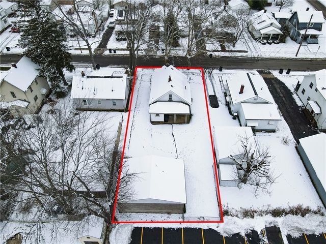 1737 Sheridan Avenue NE, Warren, OH 44483