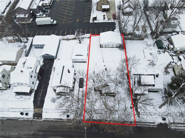 1737 Sheridan Avenue NE, Warren, OH 44483