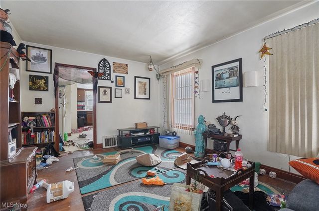 1737 Sheridan Avenue NE, Warren, OH 44483