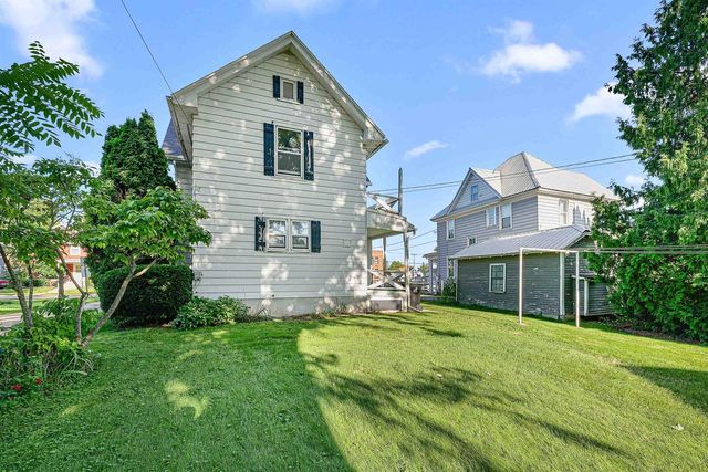 208 Mary Street, Beaver Dam, WI 53916