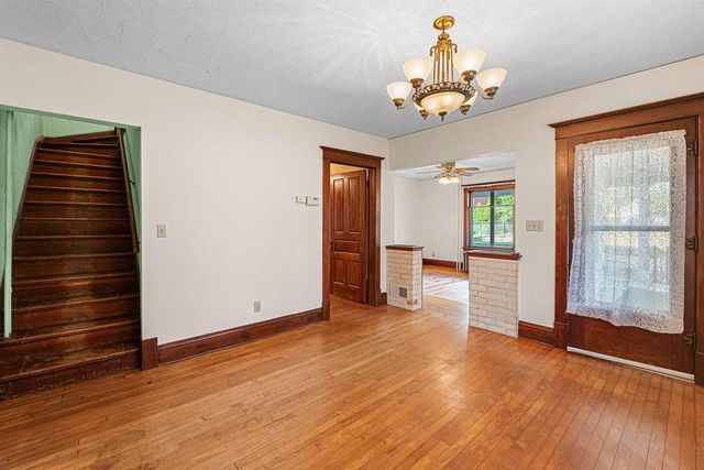 208 Mary Street, Beaver Dam, WI 53916