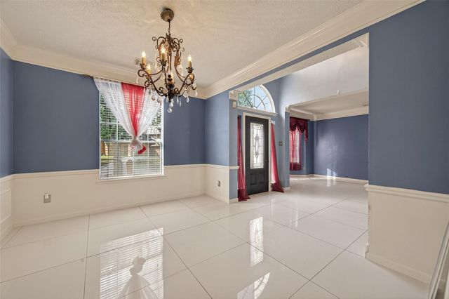 4218 Meadowchase Lane, Houston, TX 77014