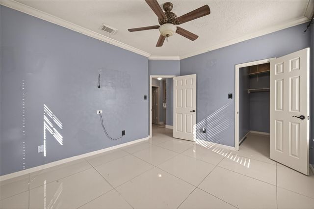 4218 Meadowchase Lane, Houston, TX 77014