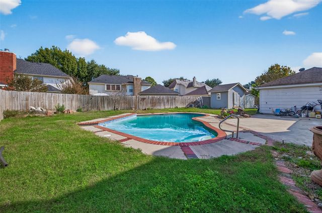 4218 Meadowchase Lane, Houston, TX 77014