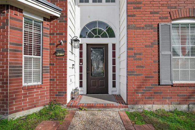 4218 Meadowchase Lane, Houston, TX 77014