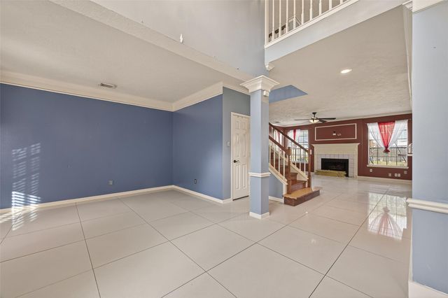 4218 Meadowchase Lane, Houston, TX 77014