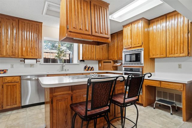 7125 Quail Ridge Road, Fort Worth, TX 76132