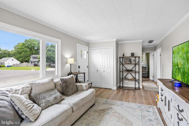 4 BOSWELL RD, Marlton, NJ 08053
