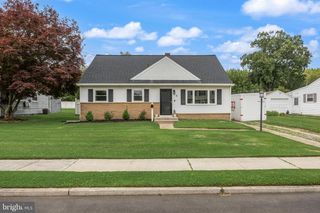 4 BOSWELL RD, Marlton, NJ 08053