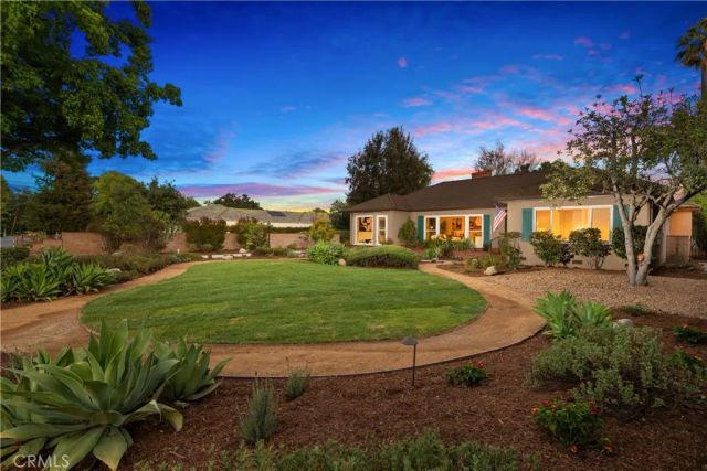 166 W Las Flores Avenue, Arcadia, CA 91007