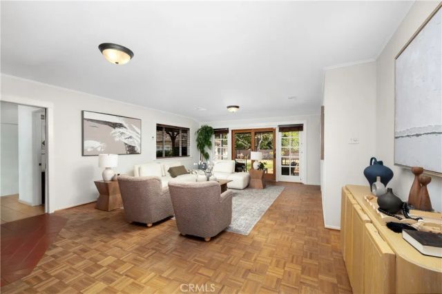 166 W Las Flores Avenue, Arcadia, CA 91007