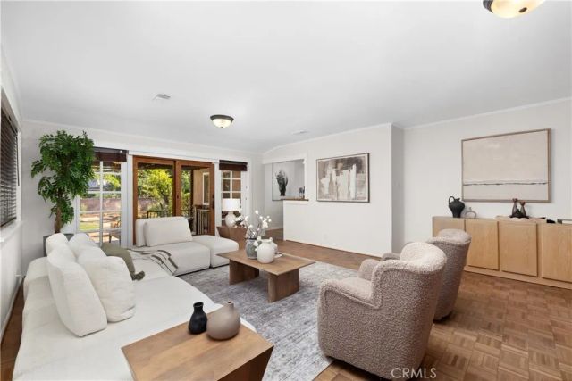 166 W Las Flores Avenue, Arcadia, CA 91007