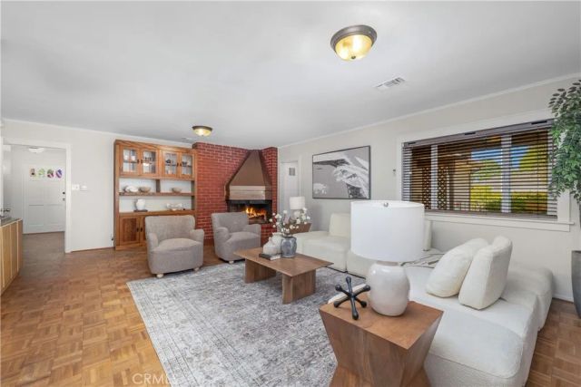166 W Las Flores Avenue, Arcadia, CA 91007