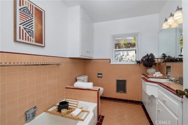 166 W Las Flores Avenue, Arcadia, CA 91007