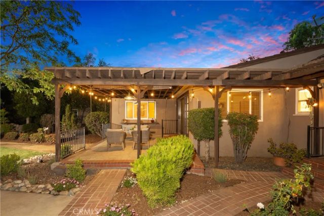 166 W Las Flores Avenue, Arcadia, CA 91007