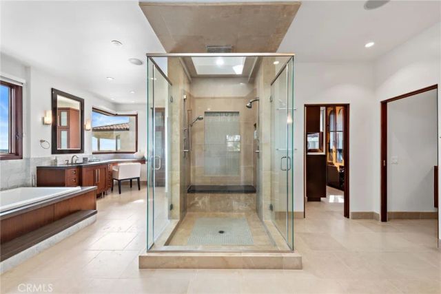 2907 Cliff Drive, Newport Beach, CA 92663