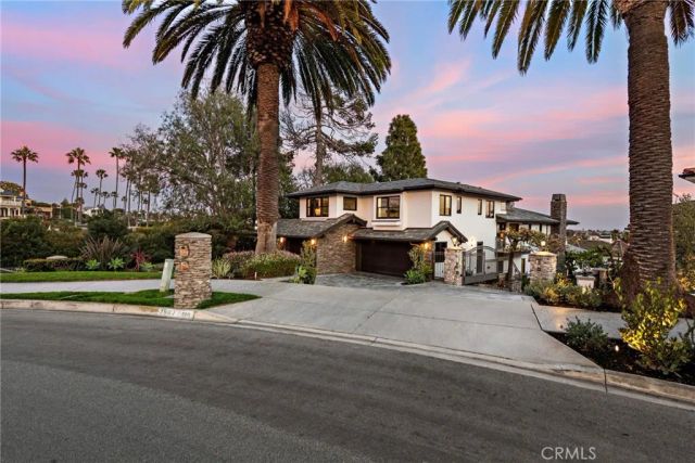 2907 Cliff Drive, Newport Beach, CA 92663