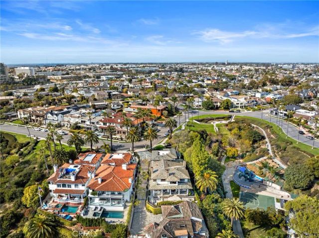 2907 Cliff Drive, Newport Beach, CA 92663