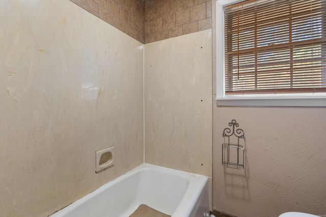 2050 Elaine Circle, Arkadelphia, AR 71923