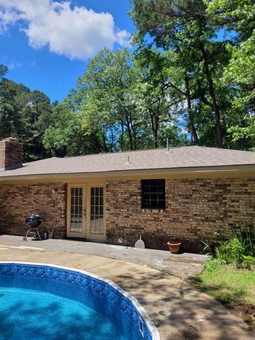 2050 Elaine Circle, Arkadelphia, AR 71923