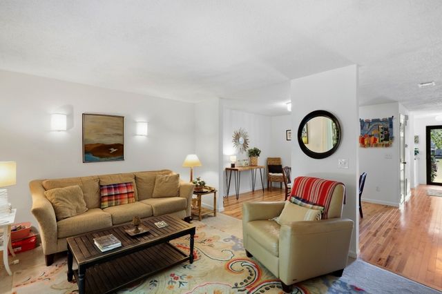 411 Maple Brook Rd 411, Bellingham, MA 02019