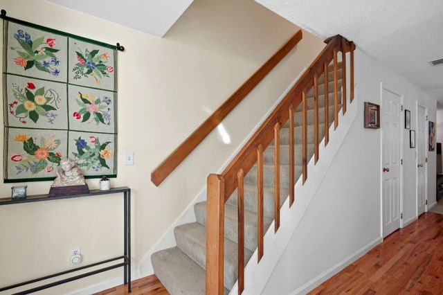 411 Maple Brook Rd 411, Bellingham, MA 02019