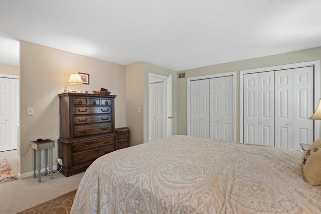 411 Maple Brook Rd 411, Bellingham, MA 02019