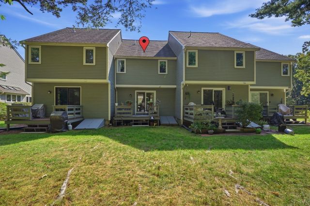 411 Maple Brook Rd 411, Bellingham, MA 02019