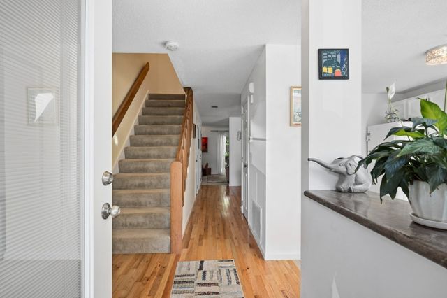 411 Maple Brook Rd 411, Bellingham, MA 02019