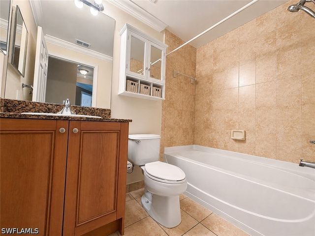 10101 Villagio Palms WAY 206, Estero, FL 33928