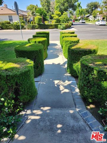 13232 Otsego Street, Sherman Oaks, CA 91423