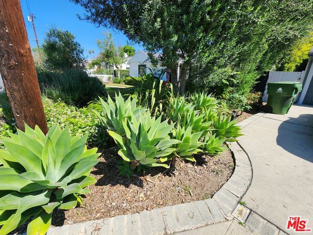 13232 Otsego Street, Sherman Oaks, CA 91423