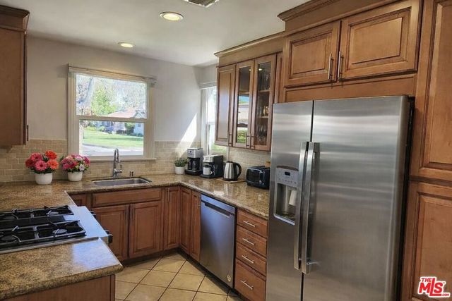 13232 Otsego Street, Sherman Oaks, CA 91423