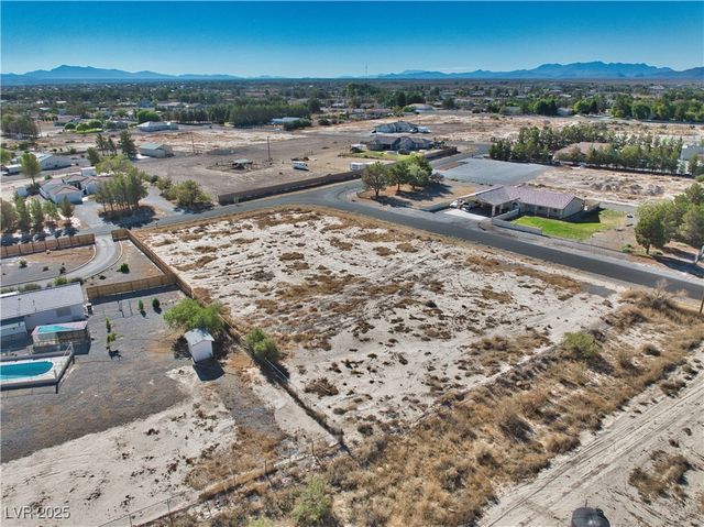 2180 River Plate Drive, Pahrump, NV 89048