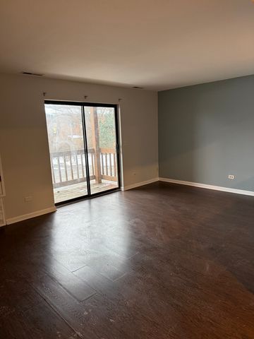 2264 Abbeywood Drive B, Lisle, IL 60532