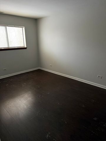 2264 Abbeywood Drive B, Lisle, IL 60532