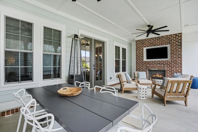 740 Crystal Water Way, Myrtle Beach, SC 29579